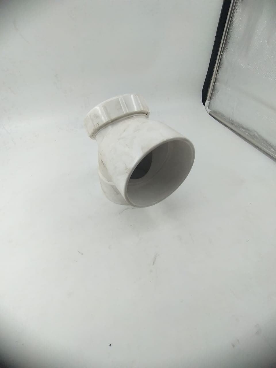 zenith-white-pvc-DOOR ELBow-4inch-S.40