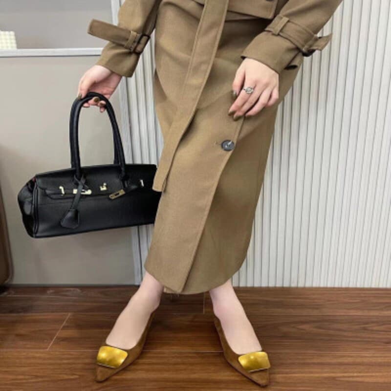 Modern brown women's shoes | Stylish and comfortable design for a distinctive daily look