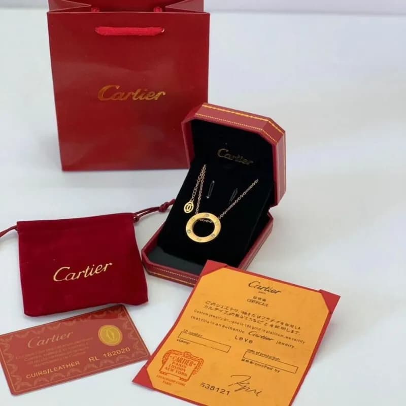 Cartier women's necklace - elegance and luxury in one piece
